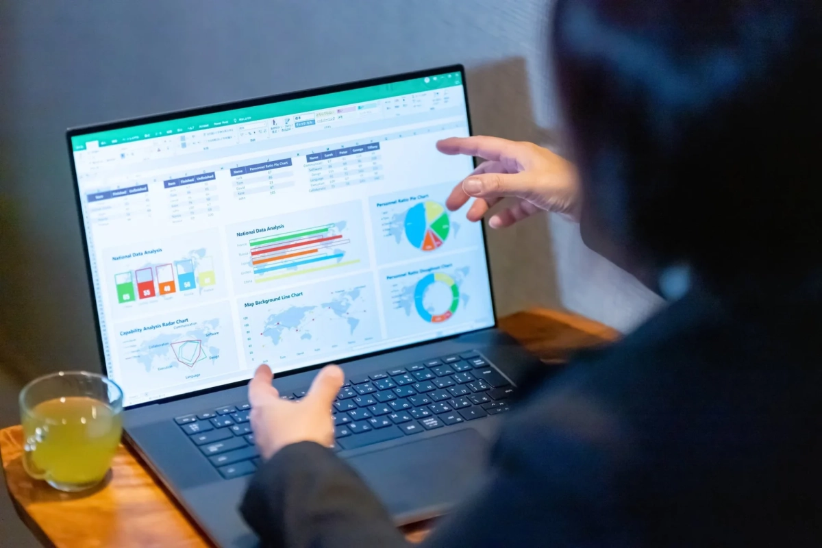 データ分析の様子