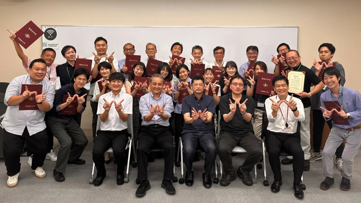 修了式の集合写真