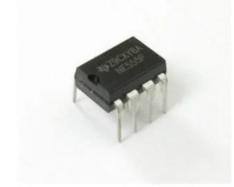 集積回路（IC）の例