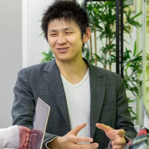 浅見貴則氏のポートレート