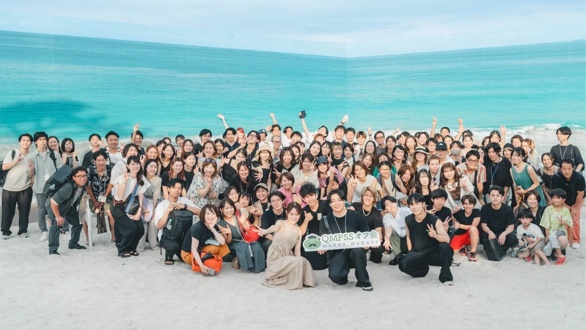 ビーチでの集合写真
