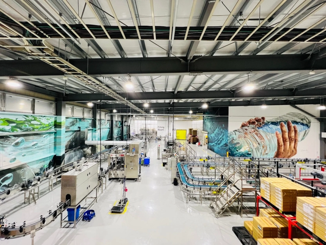 ボトリング工場の様子