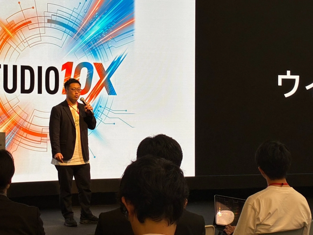 プレゼンテーションを行うSenseDrive代表取締役の仲上祐斗氏