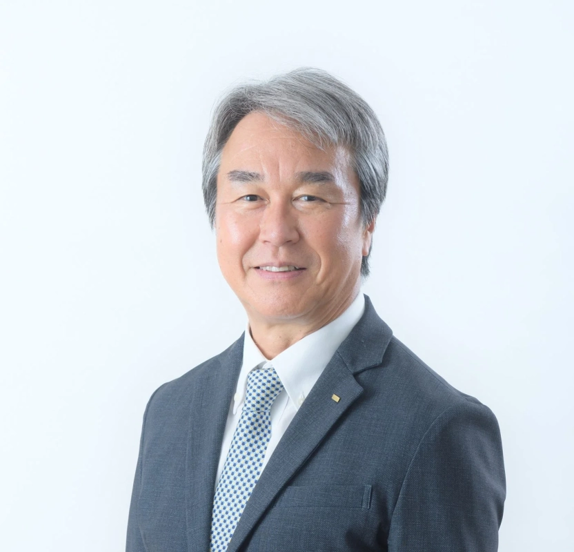 ヒューマンホールディングス株式会社 代表取締役社長 佐藤 朋也