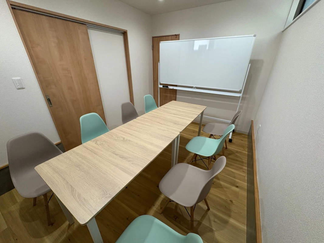 生徒が自由に過ごせるフリースペース