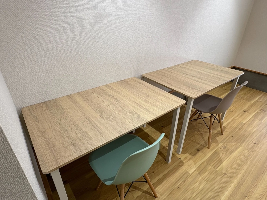 活発なコミュニケーションが生まれるミーティングスペース