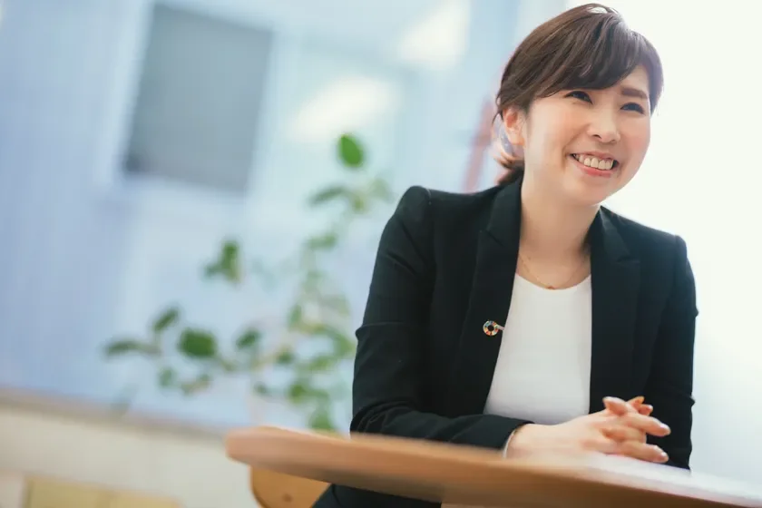 ビジネススーツの女性のポートレート