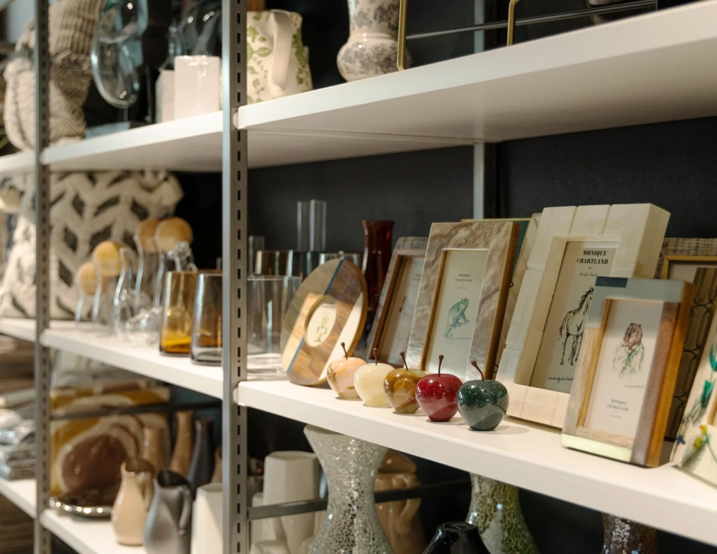 インテリア雑貨の展示