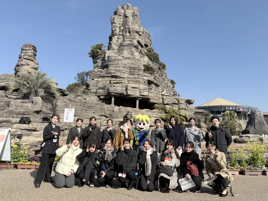 集合写真、マスコット
