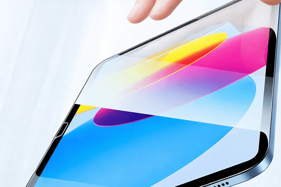 カラフルなグラフィックが表示されたタブレット
