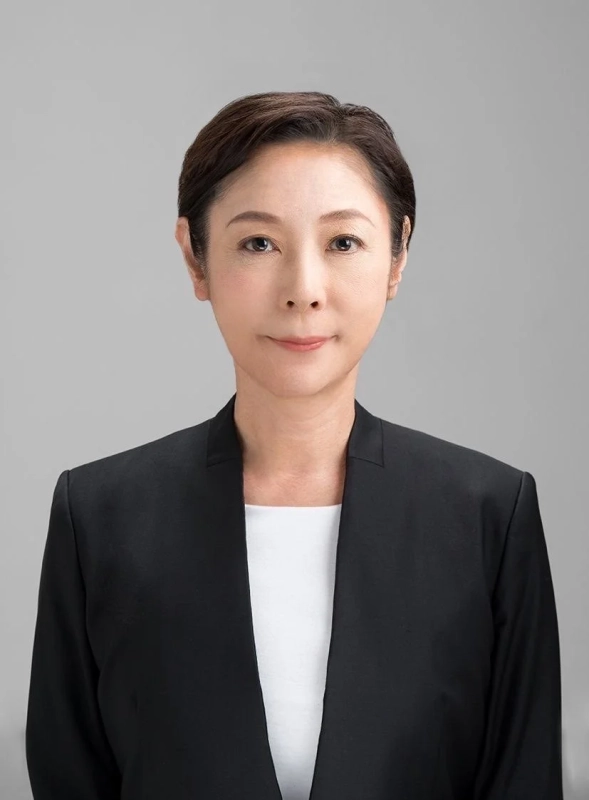 ビジネススーツを着用した女性のポートレート