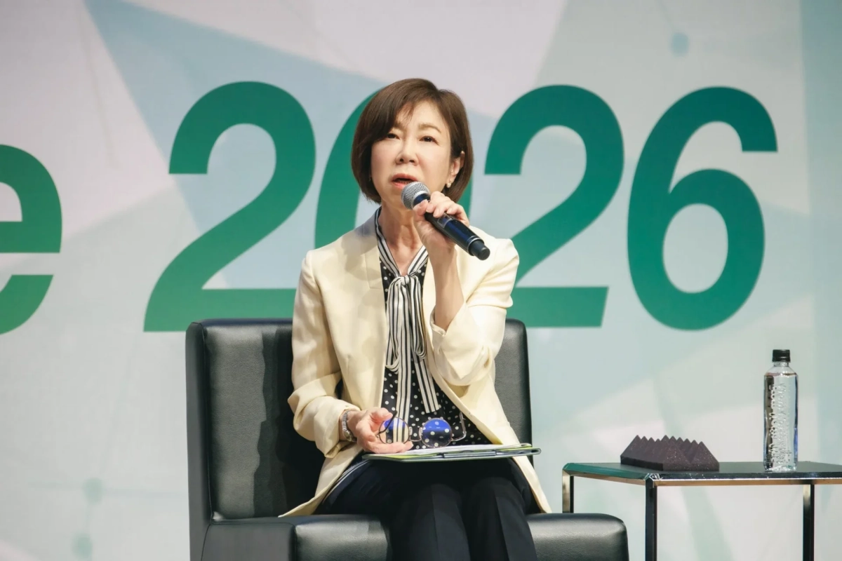 女性講演者
