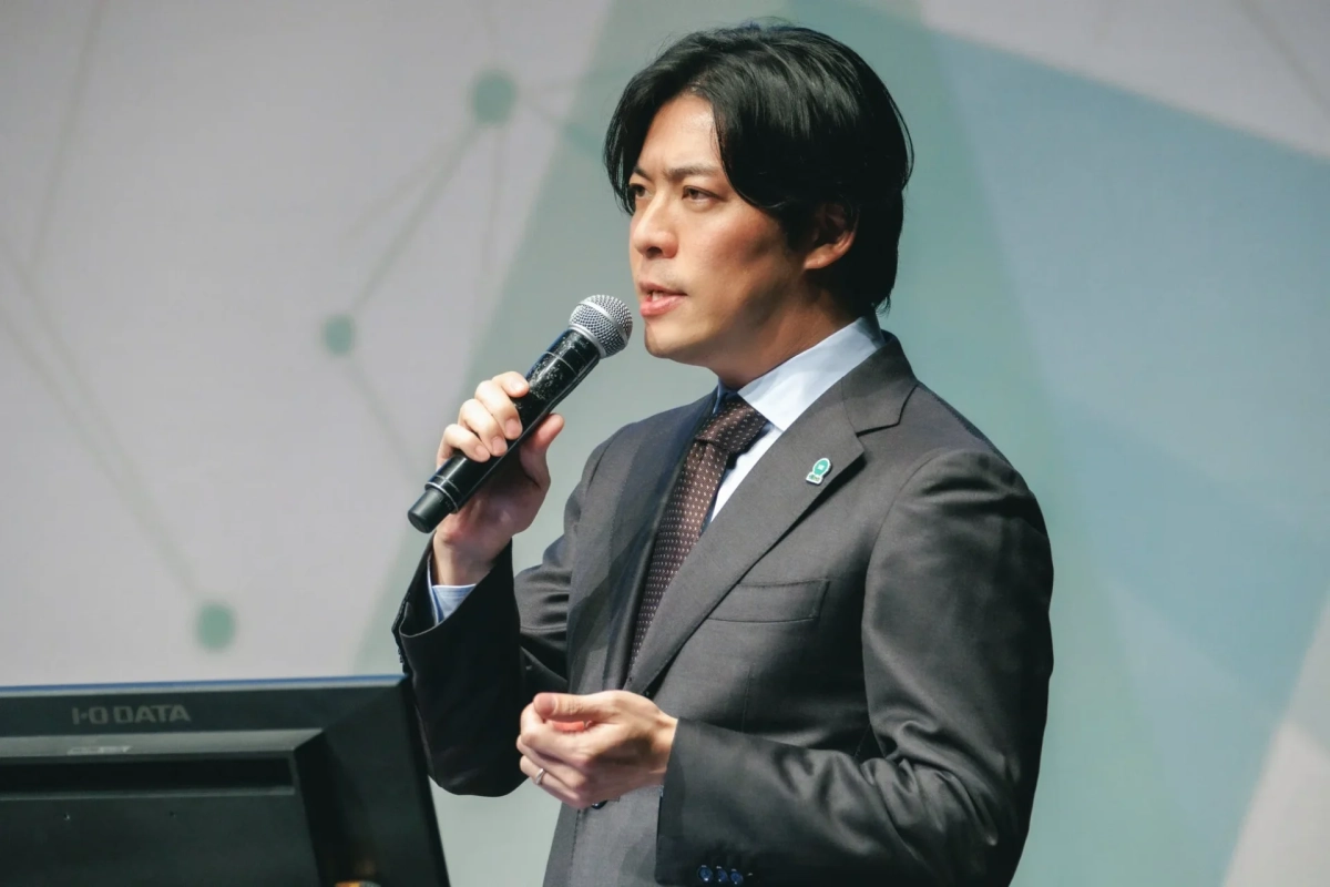 男性講演者