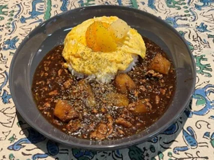 オムカレー