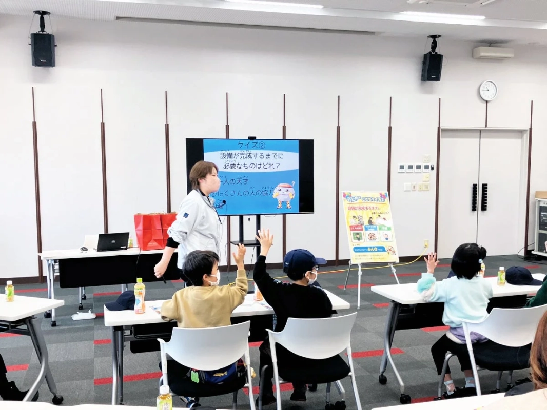 クイズラリーの様子