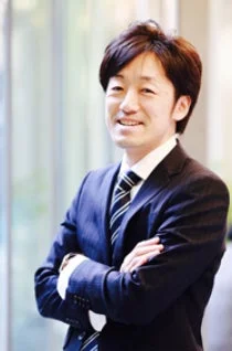 松葉慎弥講師