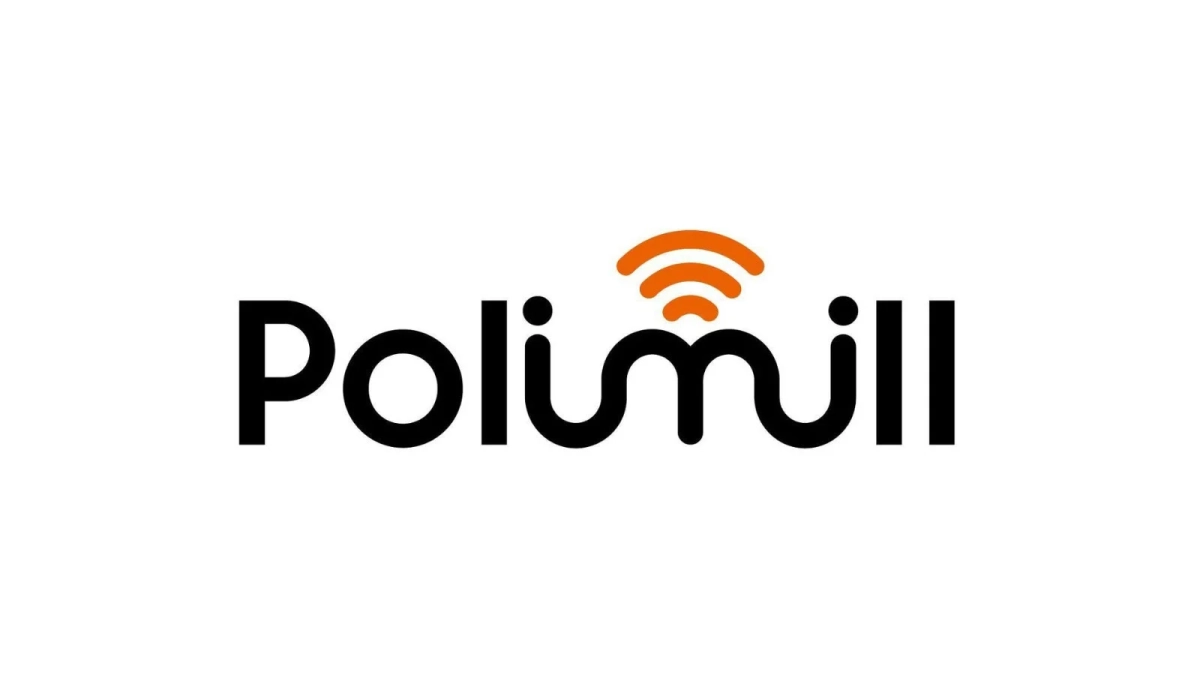「Polimill」という文字のロゴが白い背景に表示されています。文字は黒色で、'm'の上にはオレンジ色のWi-Fiのような波形シンボルがデザインされています。