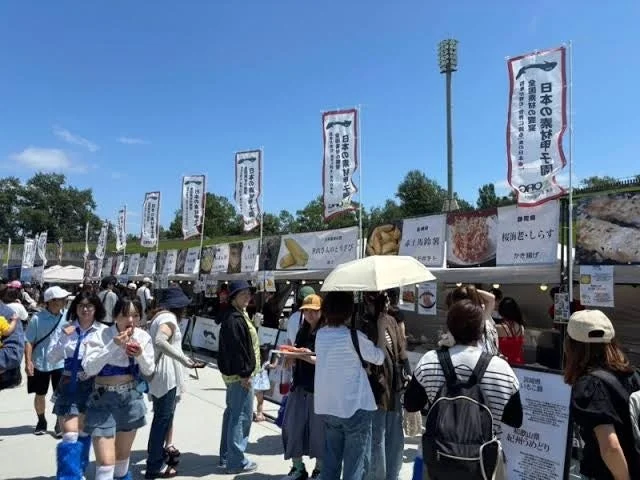 屋外フードフェスティバル