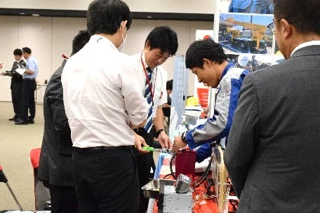イベント会場での機器操作説明