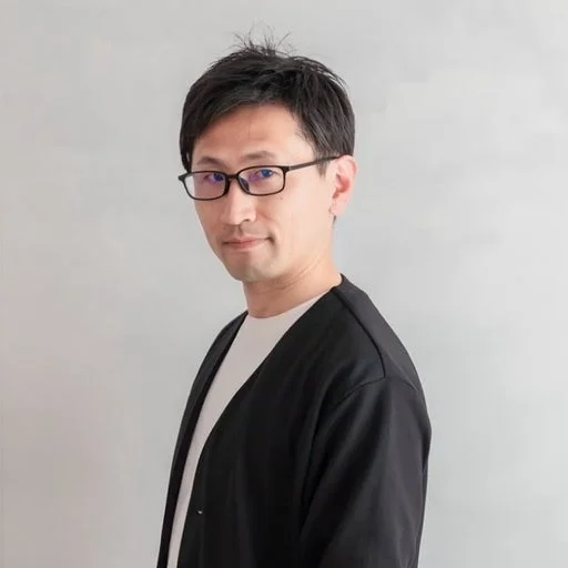 関雄輔氏