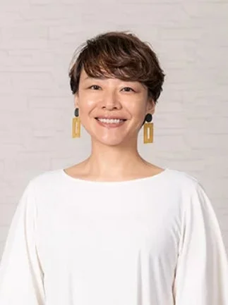 古川祥子氏