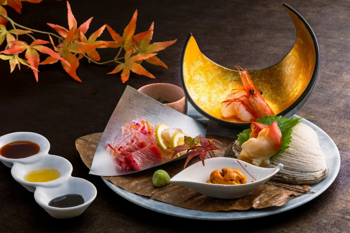 美しい盛り付けの日本料理